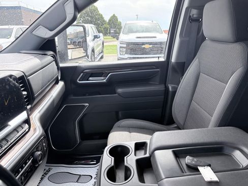 Used 2026 Chevrolet Silverado 2500 LT AWD/4WD image 15