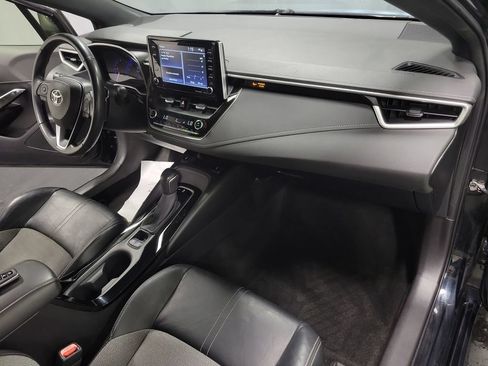 Used 2021 Toyota Corolla XSE FWD image 31