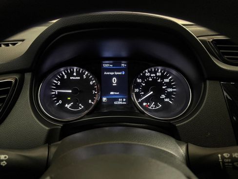 Used 2022 Nissan Rogue Sport S image 45