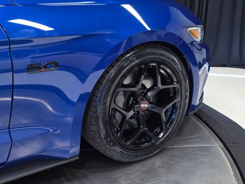 Used 2017 Ford Mustang GT Premium w/ Equipment Group 401A image 45