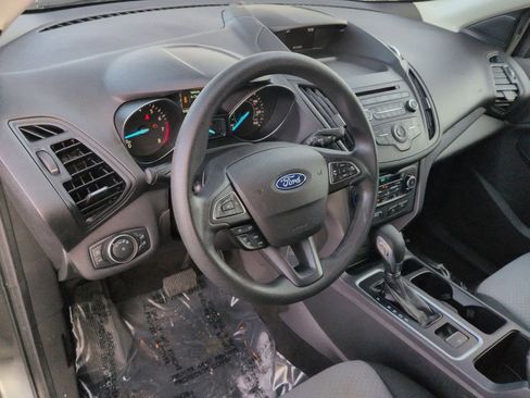 Used 2018 Ford Escape SE image 10
