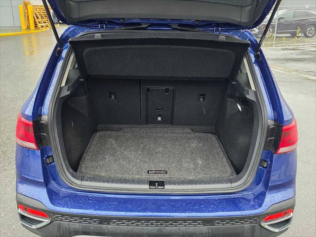 Used 2024 Volkswagen Taos SEL AWD/4WD image 13