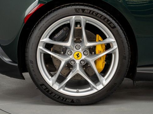 Certified 2022 Ferrari Roma image 15