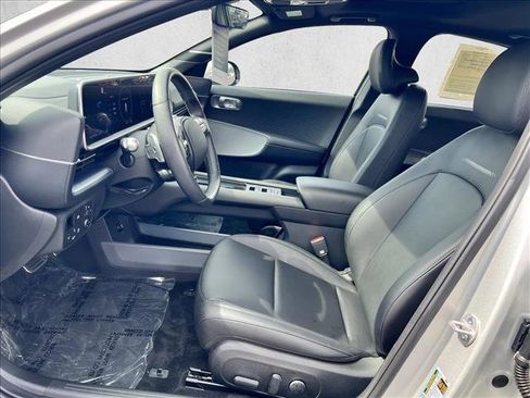 Certified 2024 Hyundai Ioniq 6 Limited image 10
