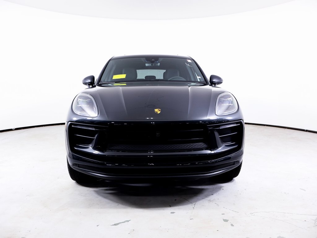 Certified 2026 Porsche Macan AWD/4WD image 24