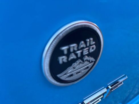 Used 2017 Jeep Wrangler Unlimited Sahara w/ Quick Order Package 24E Chief AWD/4WD image 19