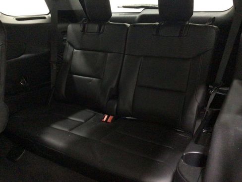 Used 2022 Ford Explorer XLT w/ Equipment Group 202A image 19