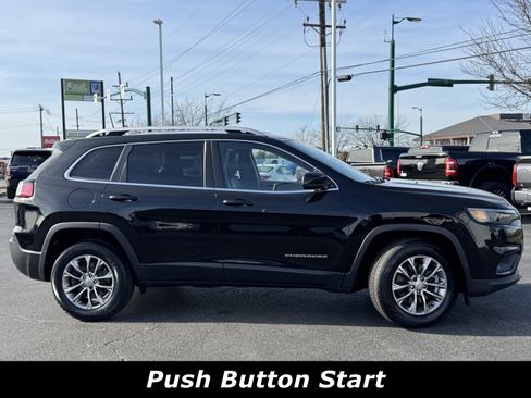 Used 2020 Jeep Cherokee Latitude Plus w/ Cold Weather Group image 2