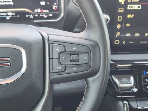 Used 2024 GMC Sierra 2500 AT4 w/ AT4 Premium Plus Package AWD/4WD image 30