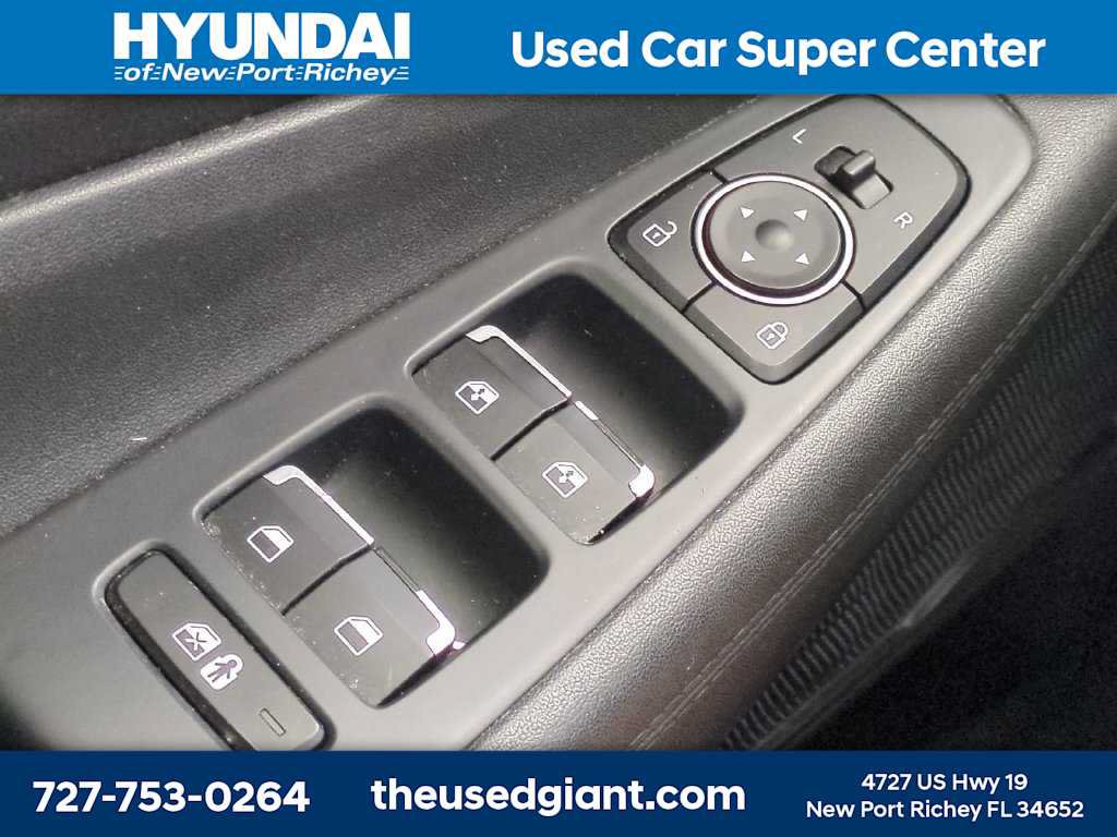 Used 2022 Hyundai Santa Fe SEL w/ Cargo Package AWD/4WD image 26