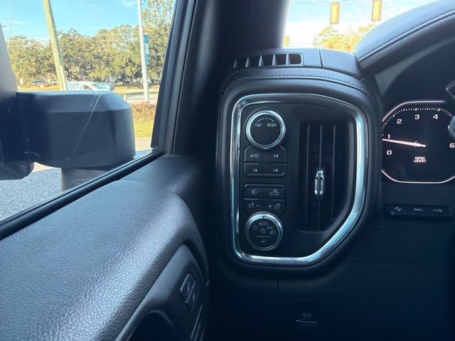 Used 2020 GMC Sierra 2500 Denali w/ Denali Ultimate Package AWD/4WD image 13