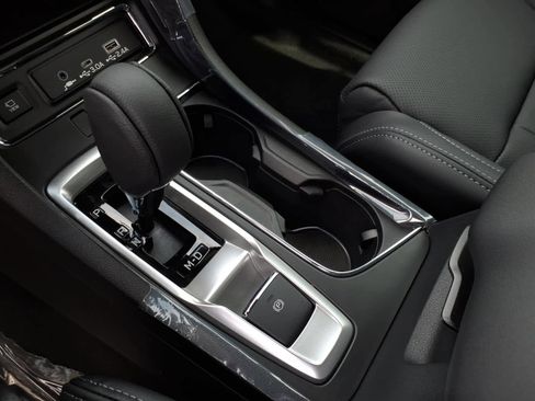 New 2026 Subaru Ascent Limited AWD/4WD image 36