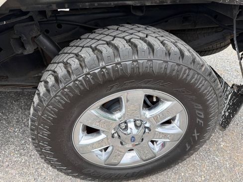 Used 2013 Ford F150 XLT w/ XTR Pkg AWD/4WD image 32