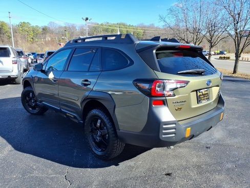 Used 2022 Subaru Outback Wilderness image 18