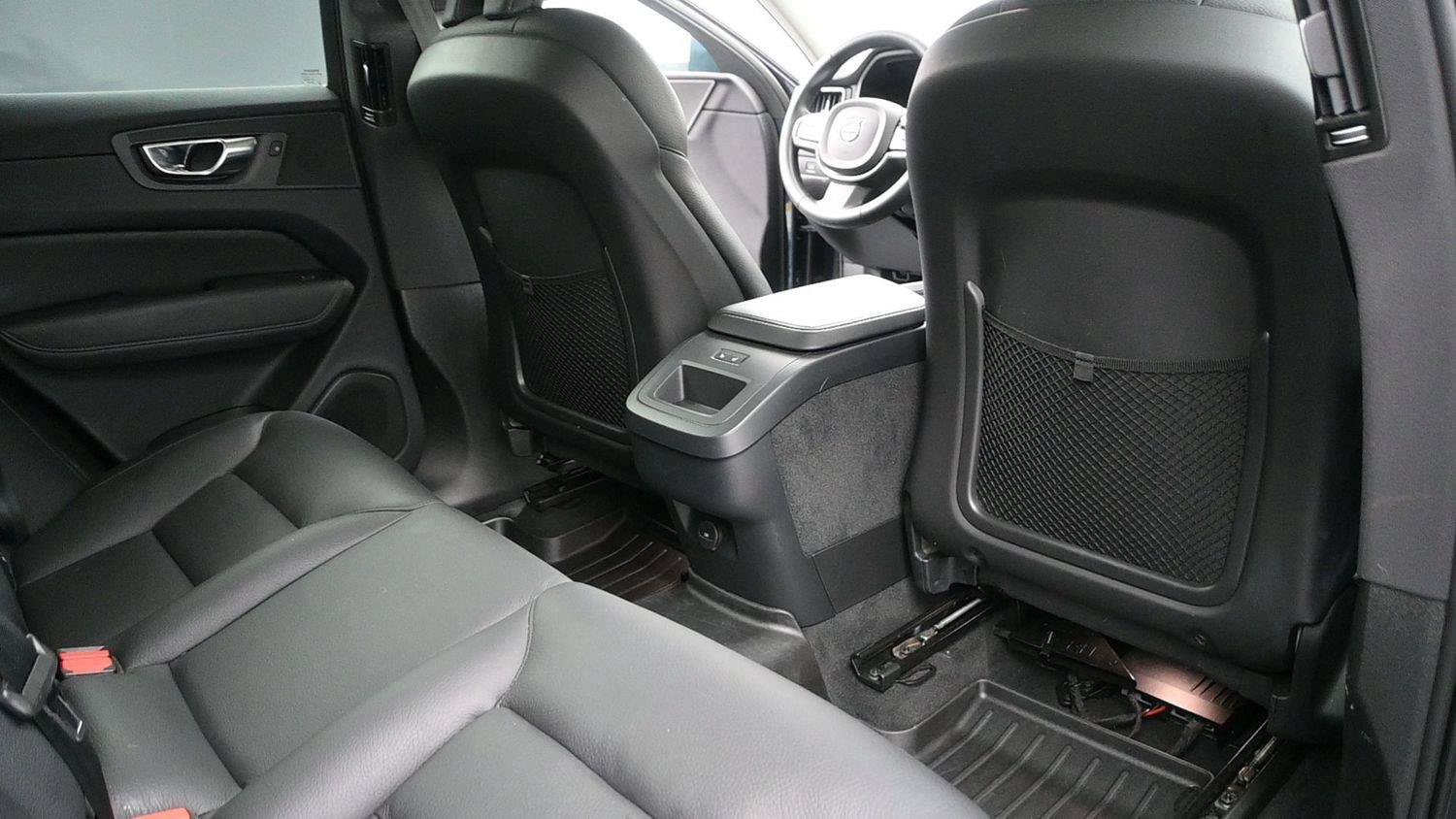 Used 2023 Volvo XC60 B5 Plus w/ Climate Package AWD/4WD image 21