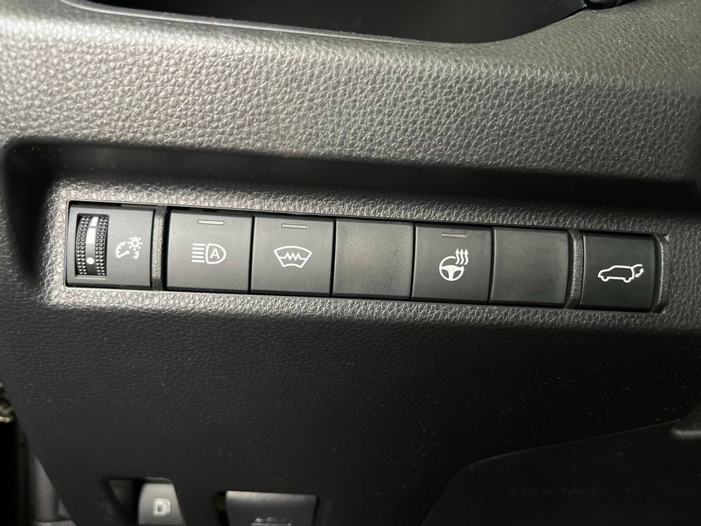 Used 2024 Toyota RAV4 SE w/ Weather & Moonroof Package AWD/4WD image 15