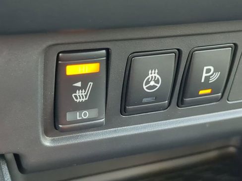 New 2026 Nissan Frontier SV w/ SV Convenience Package RWD image 23