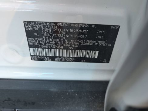 Used 2024 Toyota RAV4 LE FWD image 21