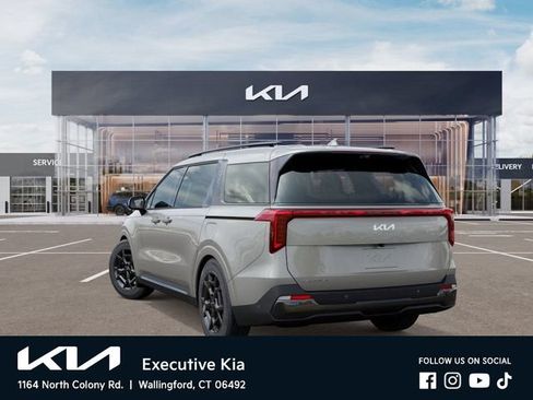 New 2026 Kia Carnival SX Prestige FWD image 4