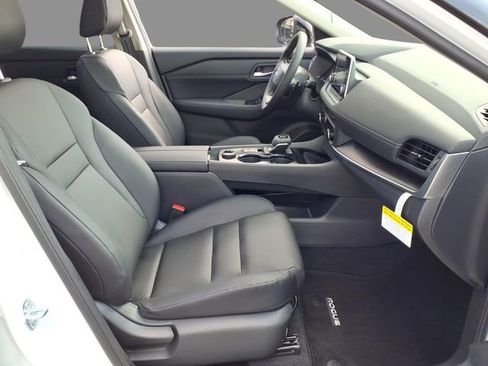 New 2026 Nissan Rogue SV image 13