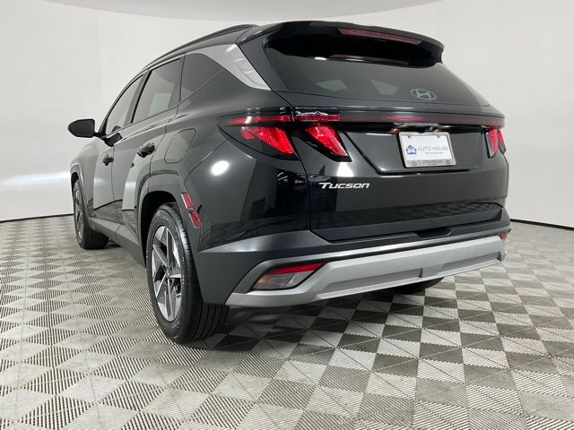 Used 2025 Hyundai Tucson SEL FWD image 4