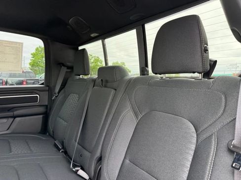 New 2026 RAM 1500 4x4 Crew Cab image 9