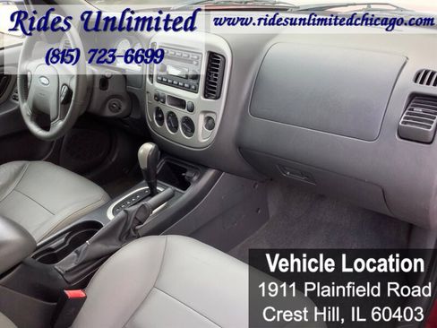 Used 2005 Ford Escape XLT image 29