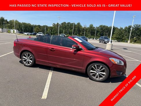 Used 2011 Volvo C70 T5 FWD image 3