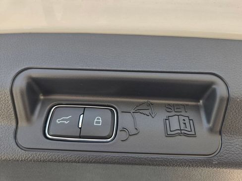 New 2026 Ford Explorer Active RWD image 22