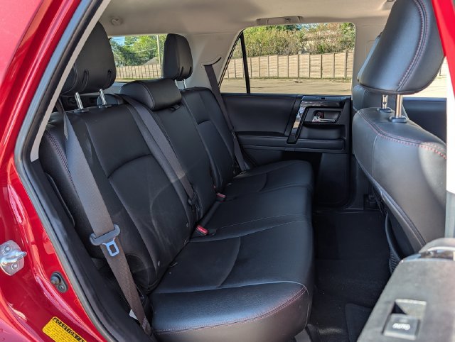 Used 2021 Toyota 4Runner TRD Off-Road Premium w/ Moonroof Package AWD/4WD image 28