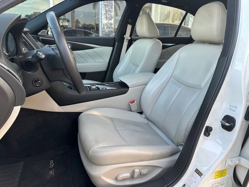 Used 2022 INFINITI Q50 Sensory image 11