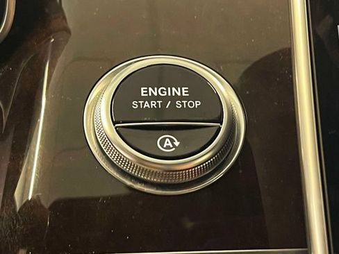 Certified 2023 Mercedes-Benz S 500 4MATIC image 30