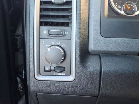 Used 2016 RAM 1500 Tradesman w/ Popular Equipment Group image 21