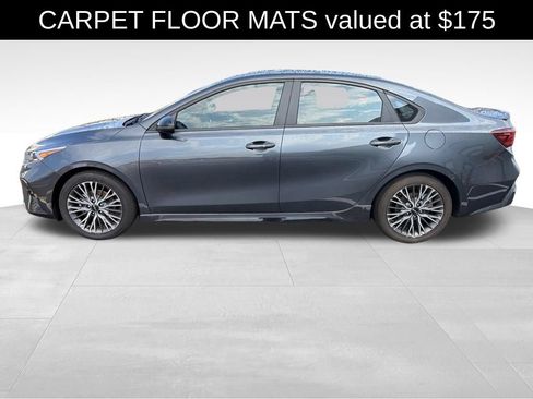 Used 2023 Kia Forte GT-Line w/ GT-Line Premium Package FWD image 4