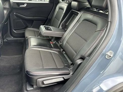 Used 2025 Ford Escape ST-Line FWD image 23