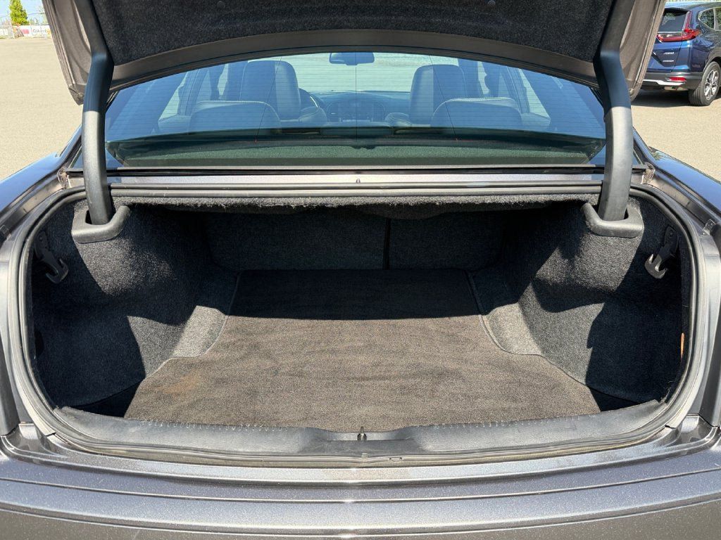 Used 2019 Chrysler 300 S w/ 300S Premium Group AWD/4WD image 23