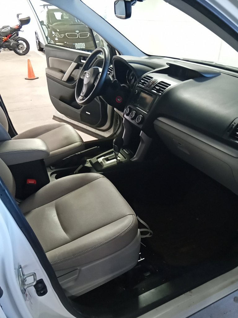 Used 2015 Subaru Forester 2.5i Limited w/ Popular Package #2 AWD/4WD image 13