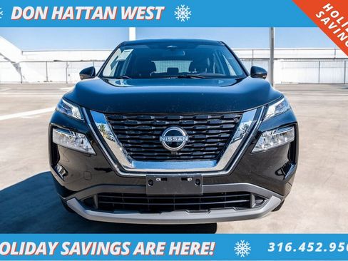 Used 2023 Nissan Rogue SV image 24