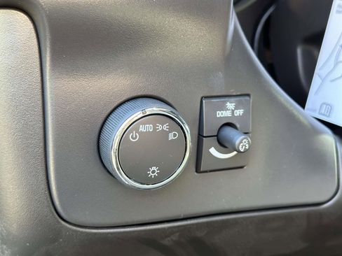 New 2025 Chevrolet Express 2500 Work Van w/ Safety Package image 17