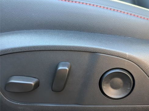 New 2026 Chevrolet Traverse Z71 image 17