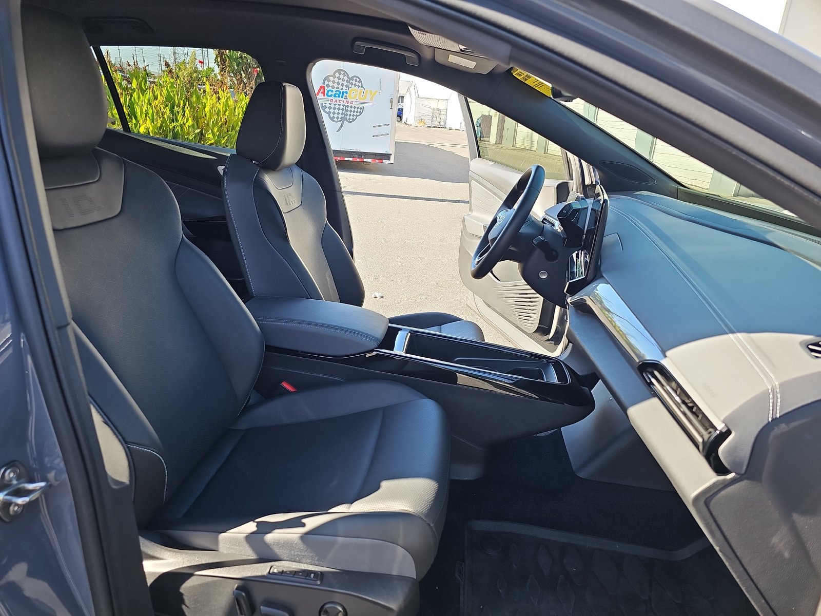 Used 2023 Volkswagen ID.4 Pro S RWD image 13