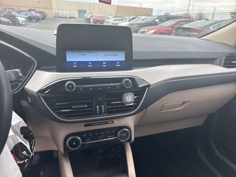 Used 2020 Ford Escape SE AWD/4WD image 14