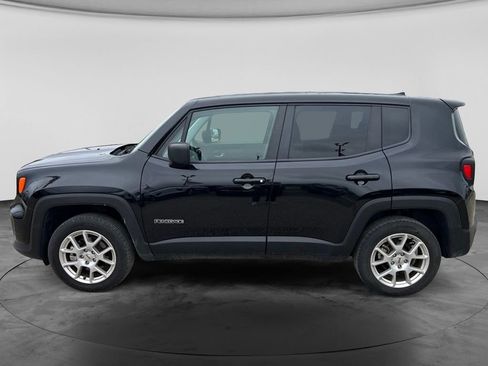 Used 2023 Jeep Renegade Latitude AWD/4WD image 6