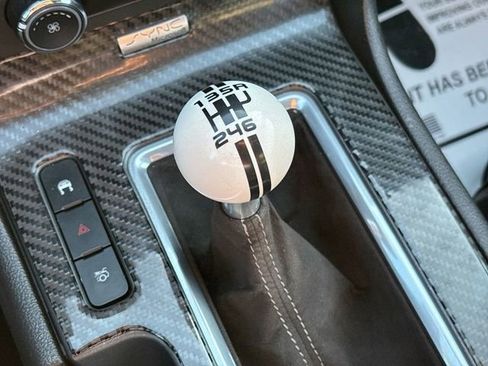 Used 2010 Ford Mustang Shelby GT500 image 24