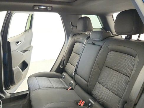 Used 2025 Chevrolet Equinox LT FWD image 33