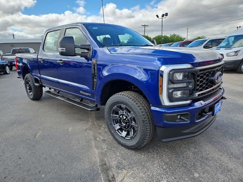 New 2026 Ford F250 XL image 1