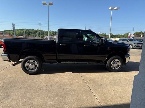 Used 2025 RAM 2500 Tradesman AWD/4WD image 6