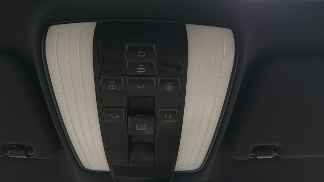 Used 2012 Mercedes-Benz CLS 550 4MATIC image 33