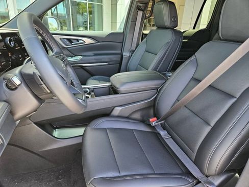 New 2026 Chevrolet Traverse LT w/ Midnight/Sport Edition image 4