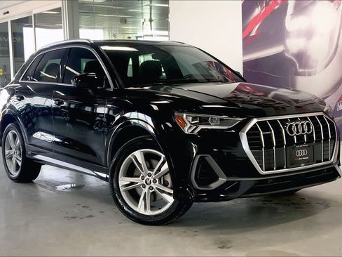 Certified 2023 Audi Q3 2.0T Premium Plus w/ Premium Plus Package AWD/4WD image 19